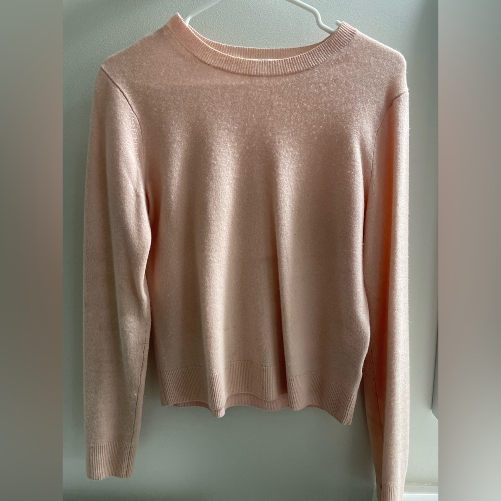 Uniqlo Cashmere Sweater